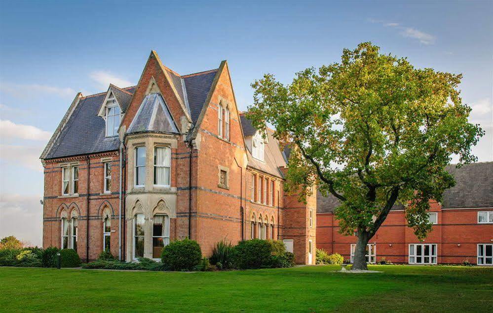 Ettington Chase Hotel Exterior photo